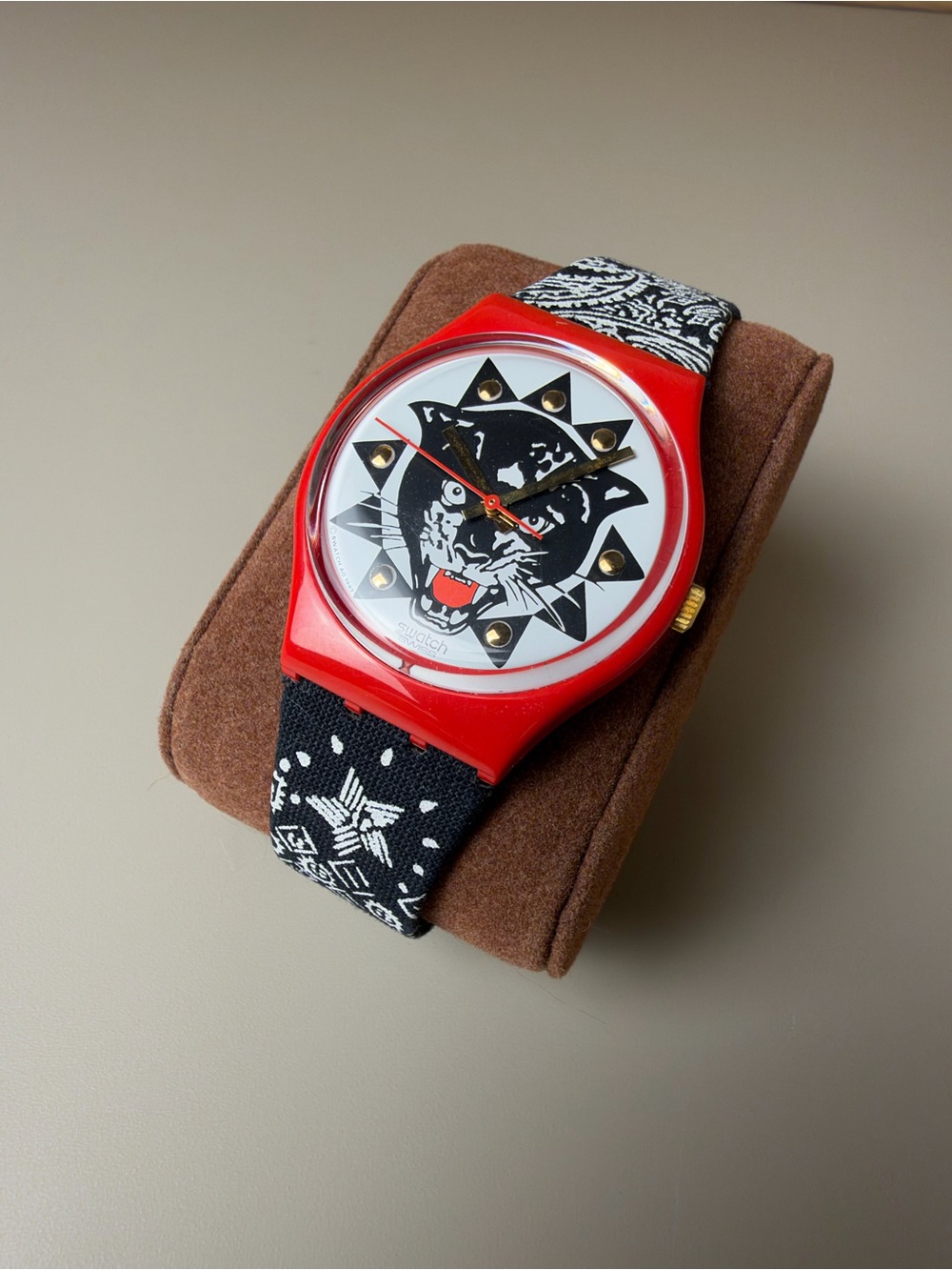 Swatch Black Panther RAP GR117 c.1993 leather band new battery